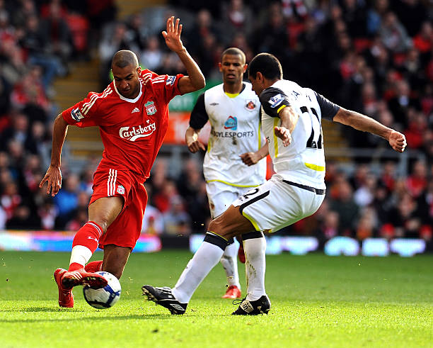 都吸引成千 都吸引成千